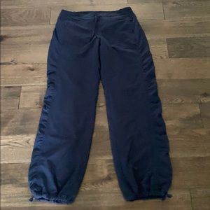 Athleta lined jogger pants size 8